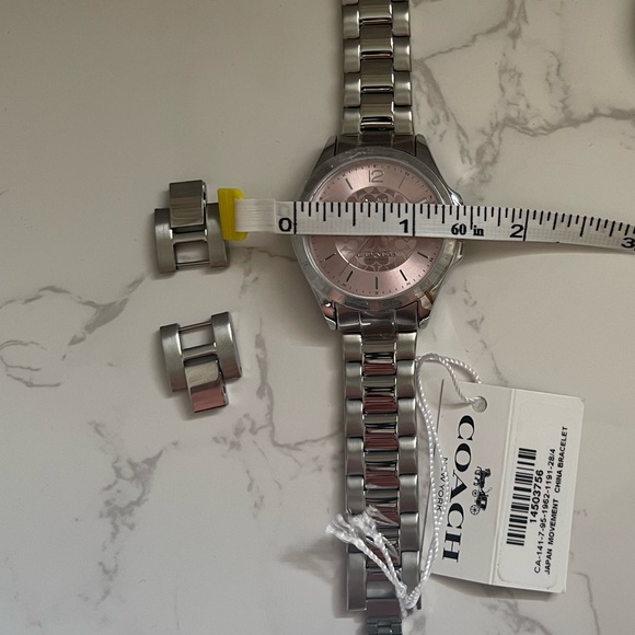 COACH Libby Watch 37 Mm 🆕 - Picture 13 of 13